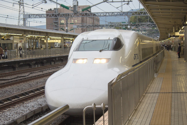 Currently Japan's fastest trains can only reach up to 320km/h.