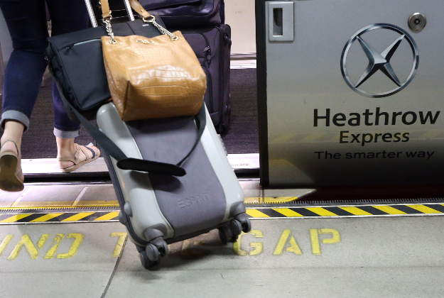 At Heathrow, the normal one day closure on Christmas Day will be extended by three days due to Crossrail works. Neither Heathrow Express nor Heathrow Connect trains will run from London Paddington station during the period.